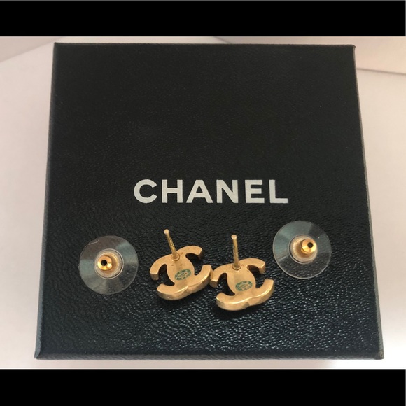 Rare! Chanel gold CC turn lock pierced earrings - Picture 4 of 4